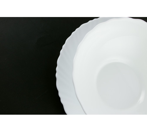 Салатник V-225W Blanco wave Vittora 225 мм            